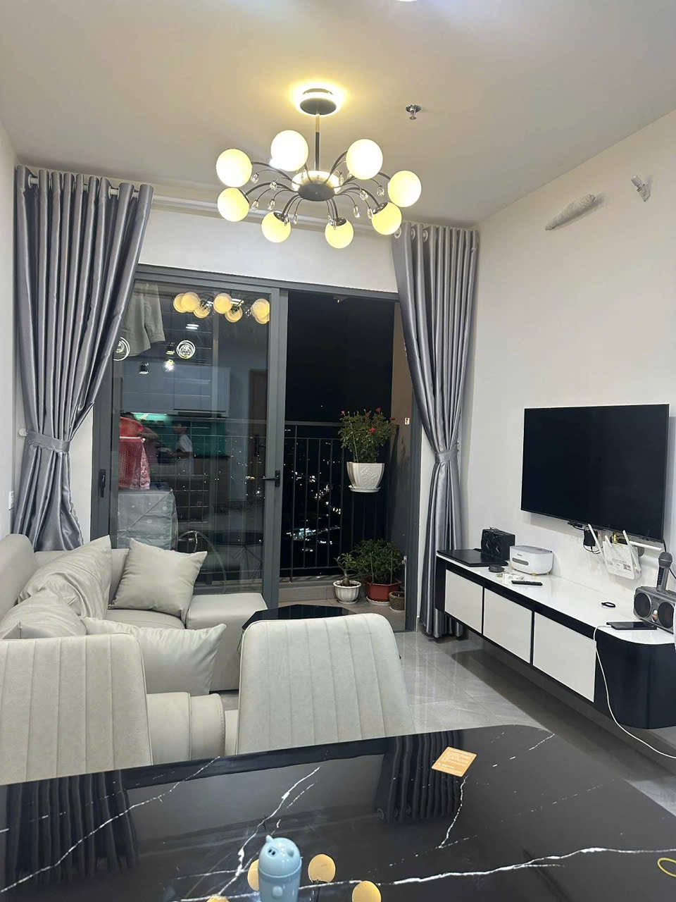 Đầu Tư Căn Hộ Dòng Tiền Legacy Central Thuận An: 1PN+ Full Nội Thất Chỉ 1.4 Tỷ – Khai Thác Cho Thuê Ngay 72tr/năm