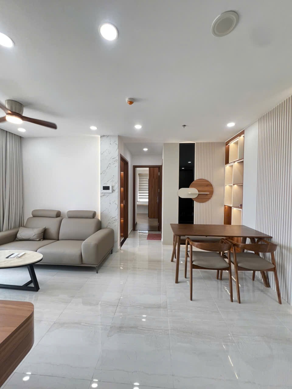 [CHO THUÊ] CĂN HỘ CAO CẤP HAPPY ONE CENTRAL – 2PN FULL NỘI THẤT SANG TRỌNG – GIÁ CHỈ 15 TR/THÁNG